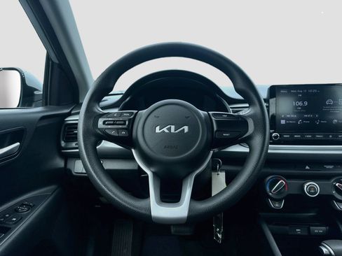 Used 2022 Kia Rio LX FWD image 22