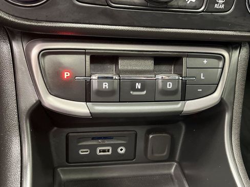 Certified 2024 GMC Terrain AT4 w/ Tech Package AWD/4WD image 24
