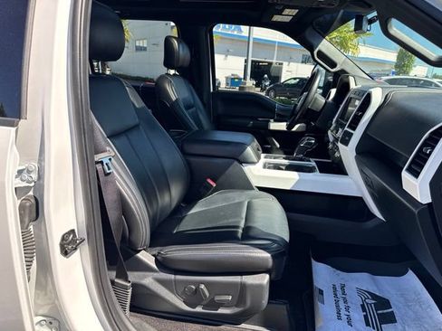 Used 2020 Ford F150 Lariat w/ Equipment Group 502A Luxury AWD/4WD image 10