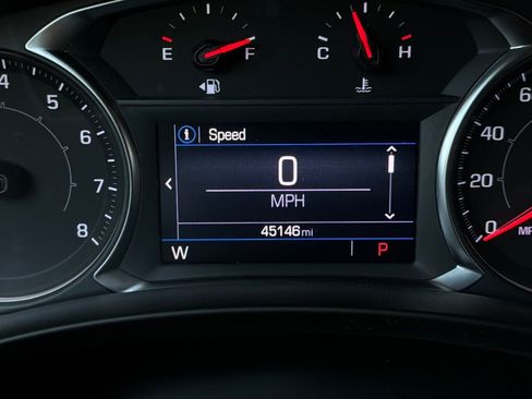 Used 2024 GMC Terrain SLE FWD image 37