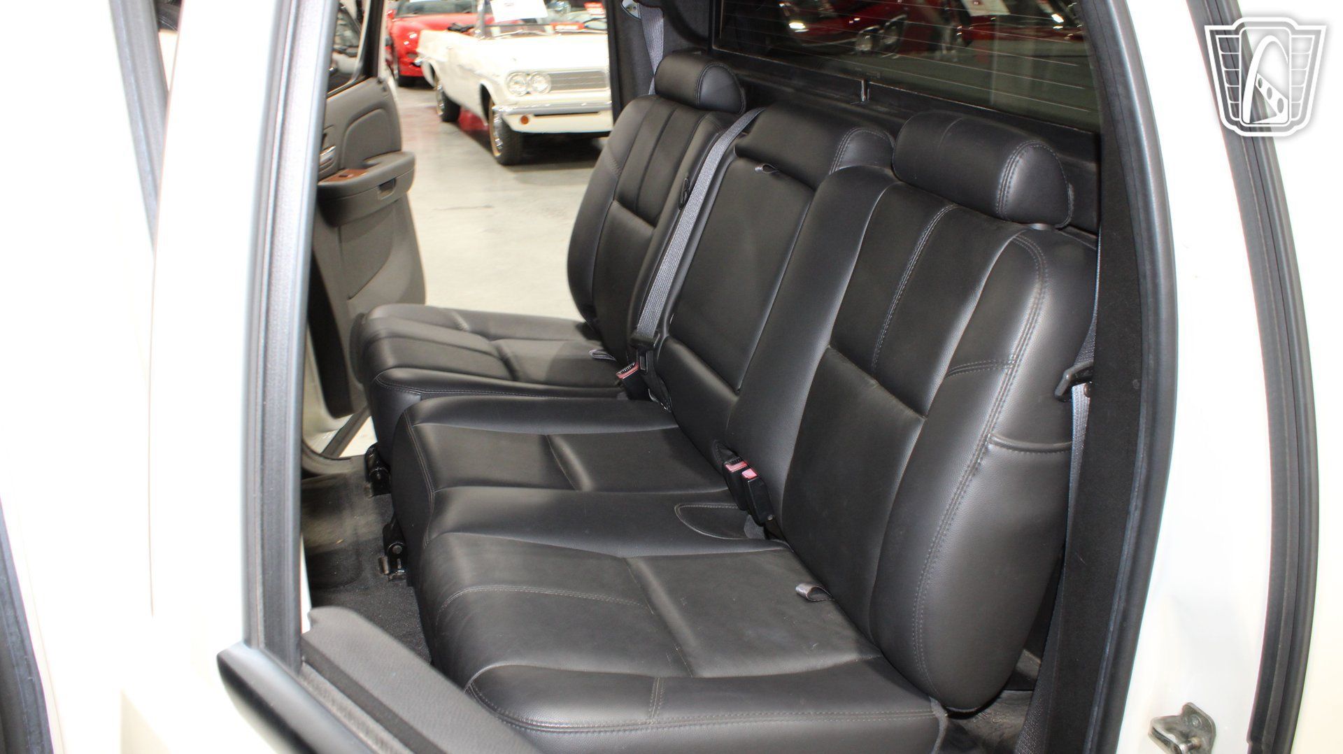 Used 2008 Chevrolet Avalanche LTZ w/ LTZ Preferred Equipment Group AWD/4WD image 8