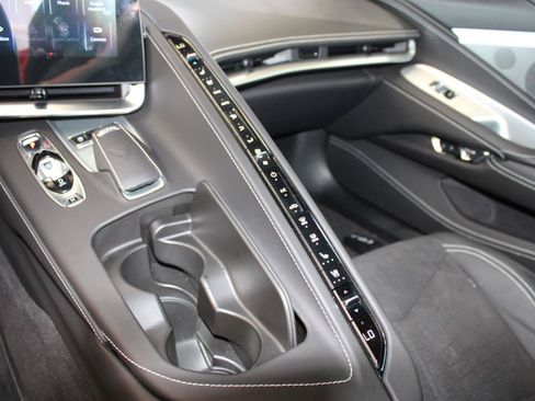 Used 2024 Chevrolet Corvette Z06 RWD image 28