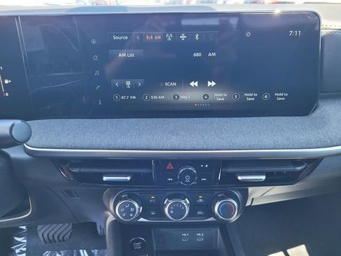 New 2026 Nissan Kicks SV image 10