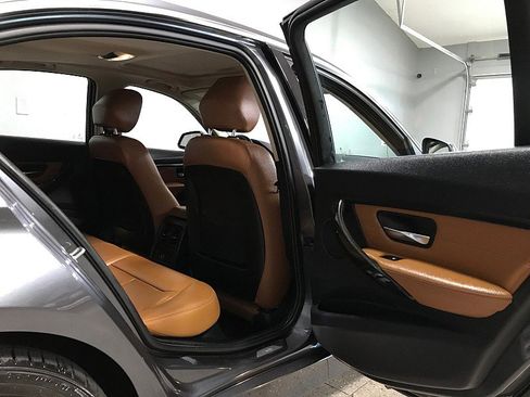 Used 2014 BMW 328i 4dr Sdn 328i RWD image 15