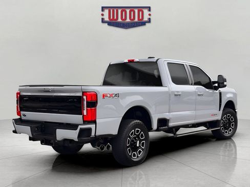 Used 2026 Ford F350 Platinum w/ FX4 Off-Road Package AWD/4WD image 2