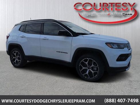 New 2026 Jeep Compass Limited AWD/4WD image 1