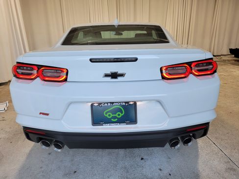 Used 2022 Chevrolet Camaro LT w/ RS Package image 6