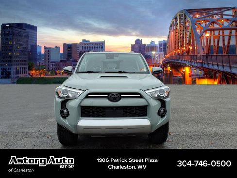 Used 2023 Toyota 4Runner TRD Off-Road Premium w/ Off Road Premium Plus Package image 8