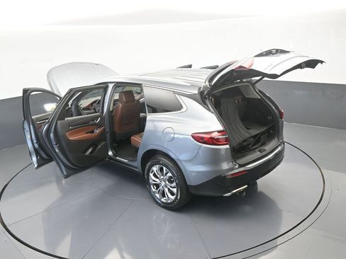 Used 2018 Buick Enclave Avenir w/ Avenir Technology Package image 71