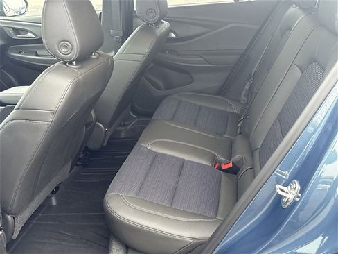 Certified 2024 Buick Envista Preferred w/ Convenience I Package image 23