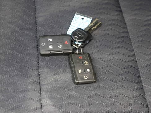 Used 2020 Chevrolet Suburban LS image 31