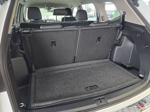 New 2026 Volkswagen Atlas SE image 18