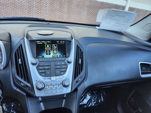 Used 2015 Chevrolet Equinox LT w/ Driver Convenience Package image 10