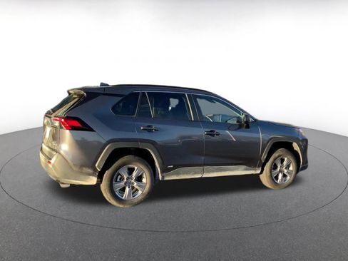 Used 2025 Toyota RAV4 LE image 15