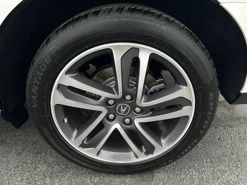 Used 2018 Acura MDX FWD w/ Advance Package image 10
