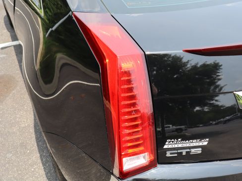 Used 2011 Cadillac CTS V RWD image 60