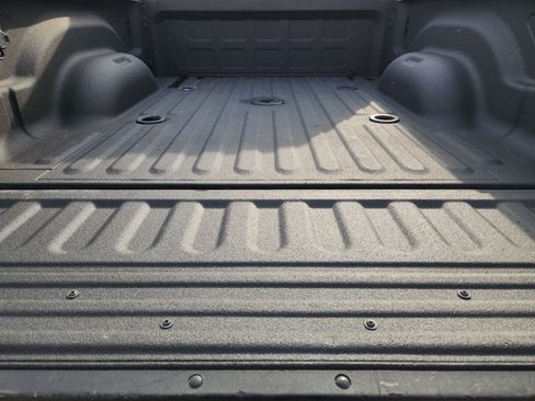 Used 2020 RAM 2500 Laramie AWD/4WD image 35