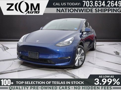 Used 2024 Tesla Model Y Long Range AWD/4WD image 1
