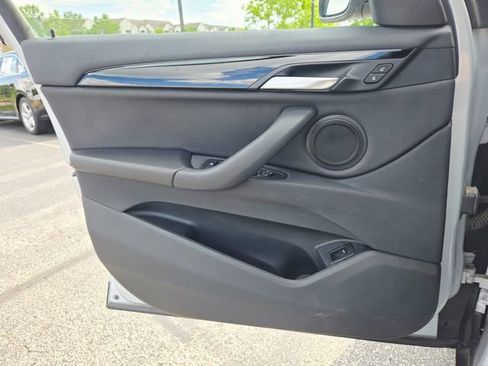 Used 2019 BMW X1 xDrive28i w/ Convenience Package AWD/4WD image 32