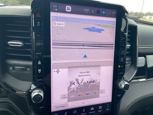 New 2025 RAM 1500 Limited image 29