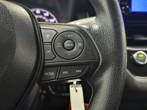 Certified 2024 Toyota Corolla LE image 31