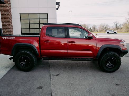 Used 2019 Toyota Tacoma TRD Pro image 11