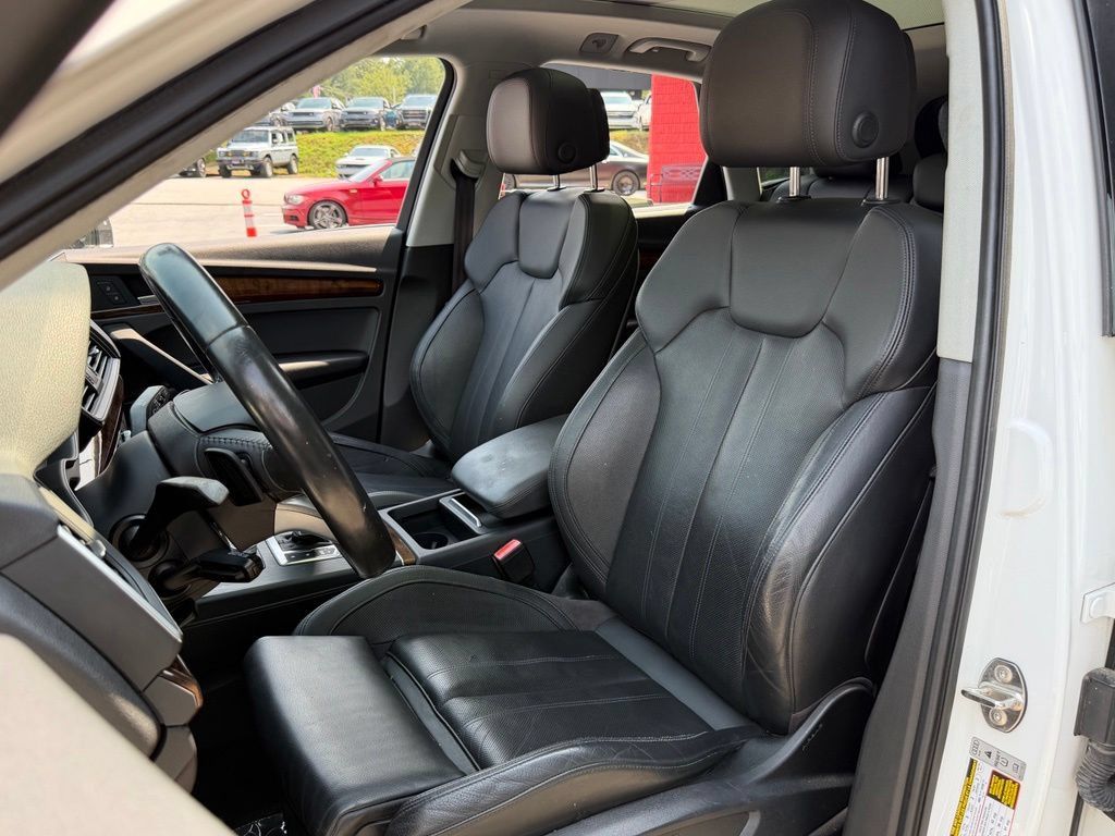 Used 2018 Audi Q5 2.0T Premium Plus AWD/4WD image 26
