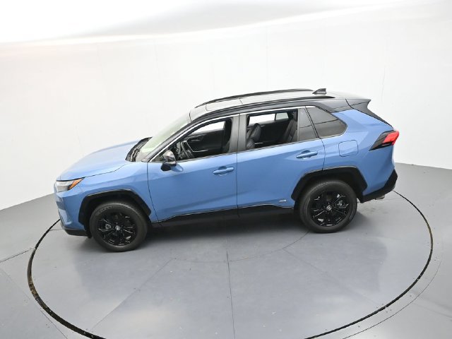 Used 2023 Toyota RAV4 XSE AWD/4WD image 39