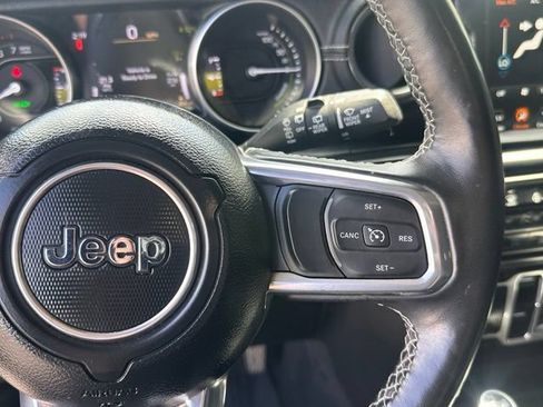 Used 2023 Jeep Wrangler Unlimited Sahara w/ Cold Weather Group AWD/4WD image 22