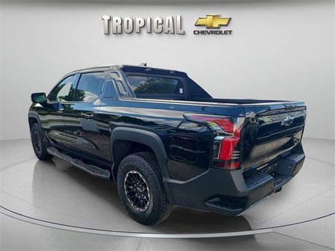New 2026 Chevrolet Silverado EV Trail Boss w/ Premium Package image 2