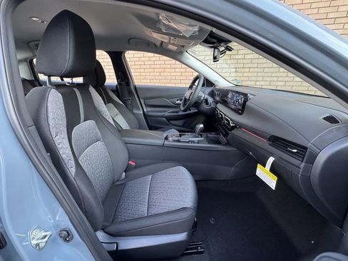 New 2026 Nissan Sentra SV w/ SV Convenience Package FWD image 15