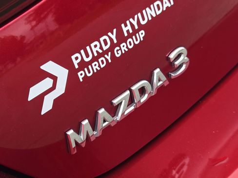 Used 2019 MAZDA MAZDA3 Sedan w/ Select Package FWD image 8