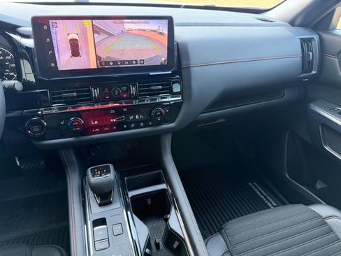 New 2026 Nissan Pathfinder Rock Creek image 31