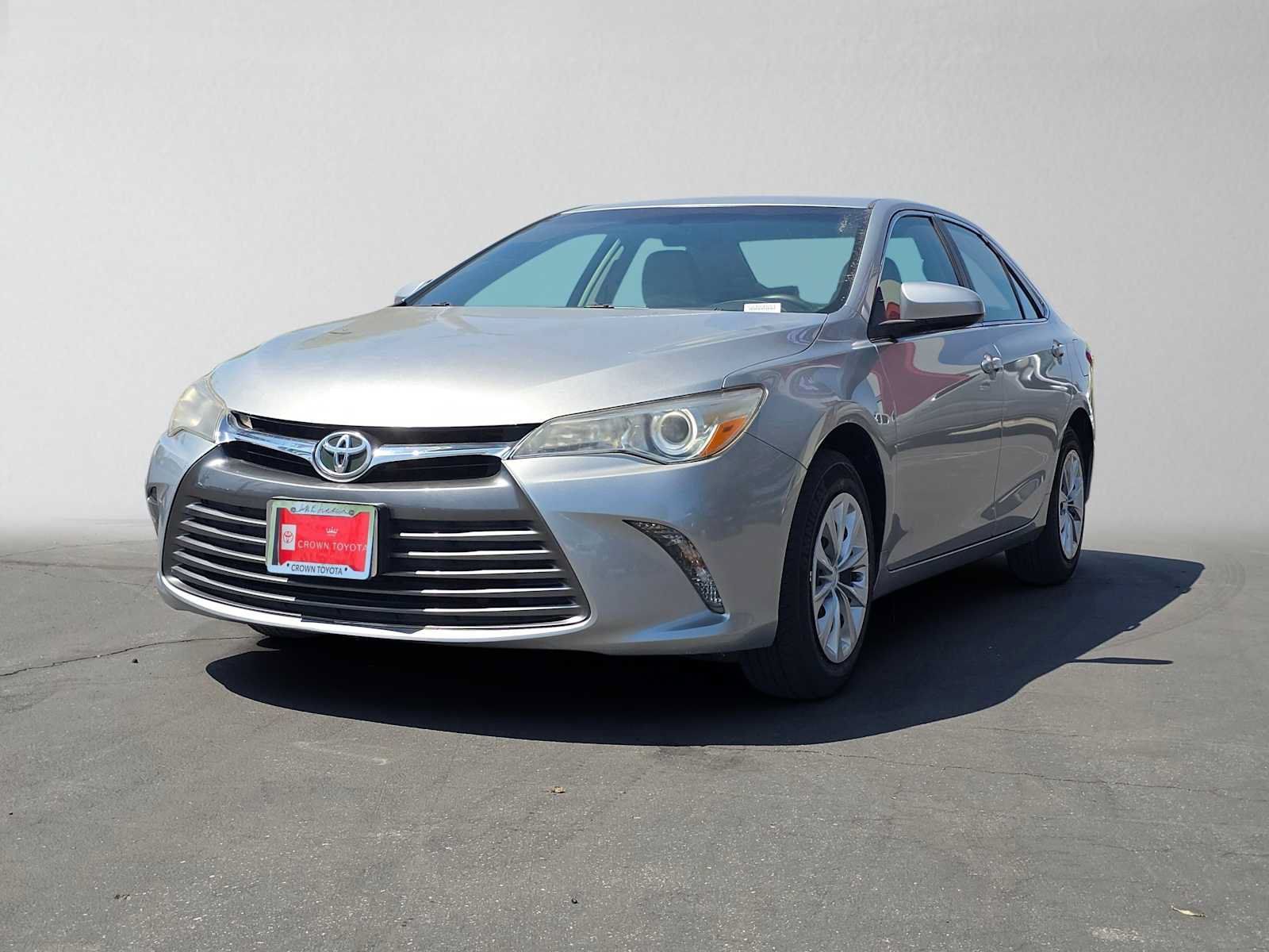 Used 2017 Toyota Camry LE FWD image 7
