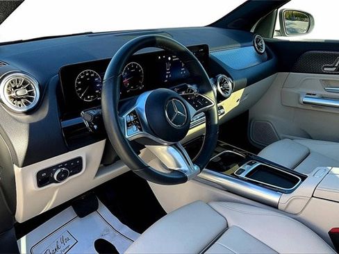 Certified 2025 Mercedes-Benz GLA 250 4MATIC image 20