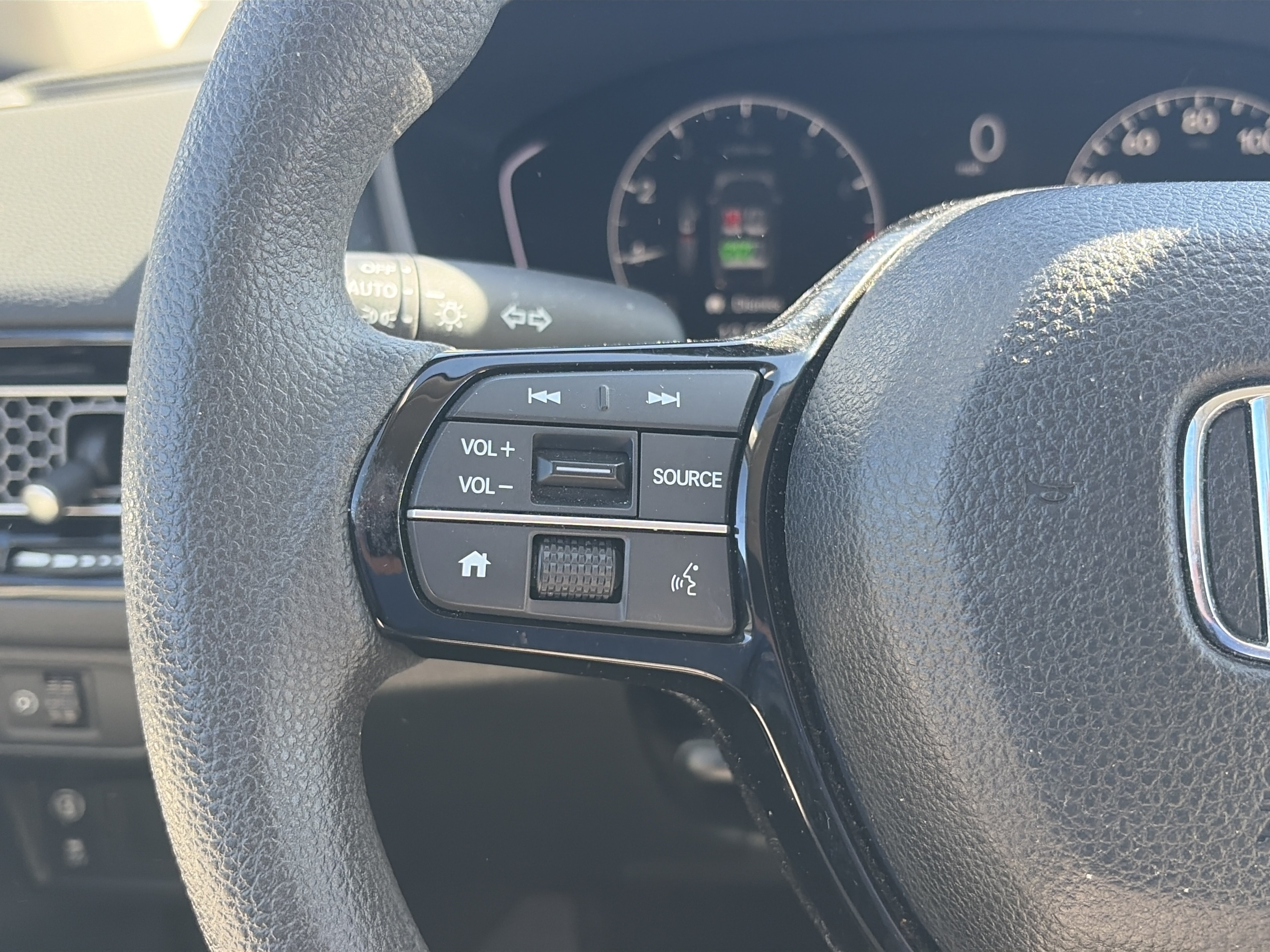 Used 2024 Honda Civic LX image 18