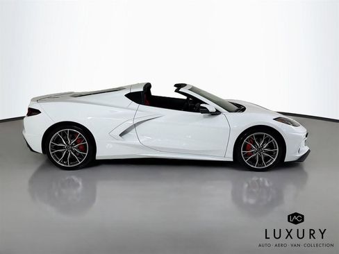 Used 2026 Chevrolet Corvette Stingray Coupe w/ 1LT RWD image 5