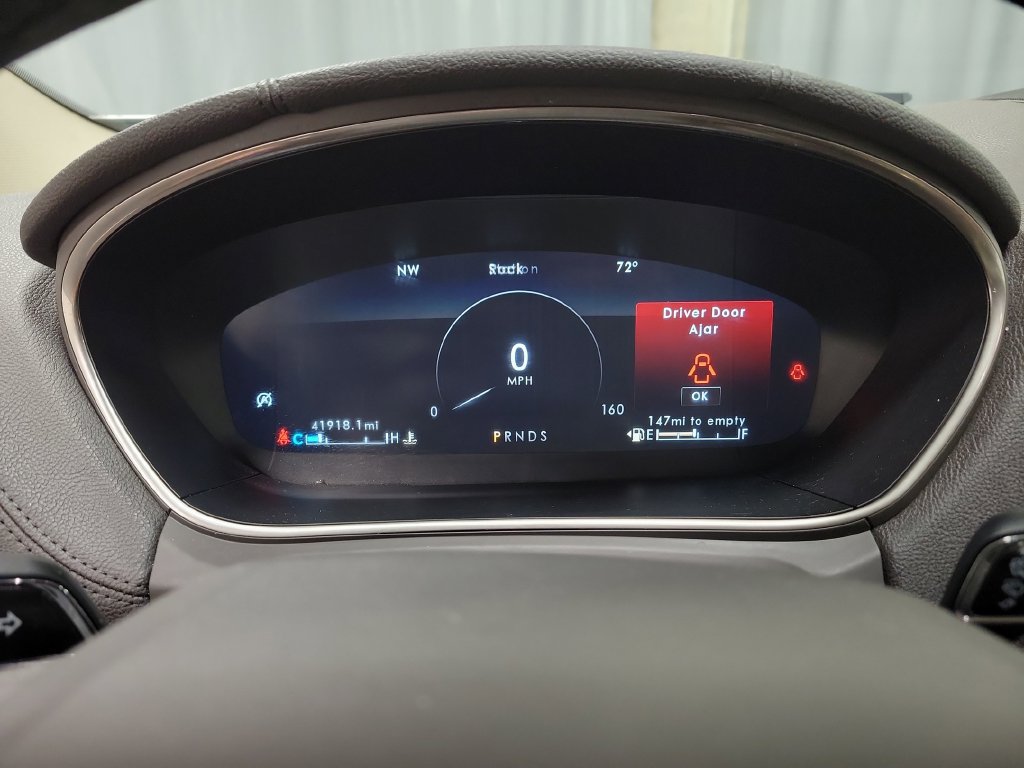 Used 2019 Lincoln Nautilus Select AWD/4WD image 24