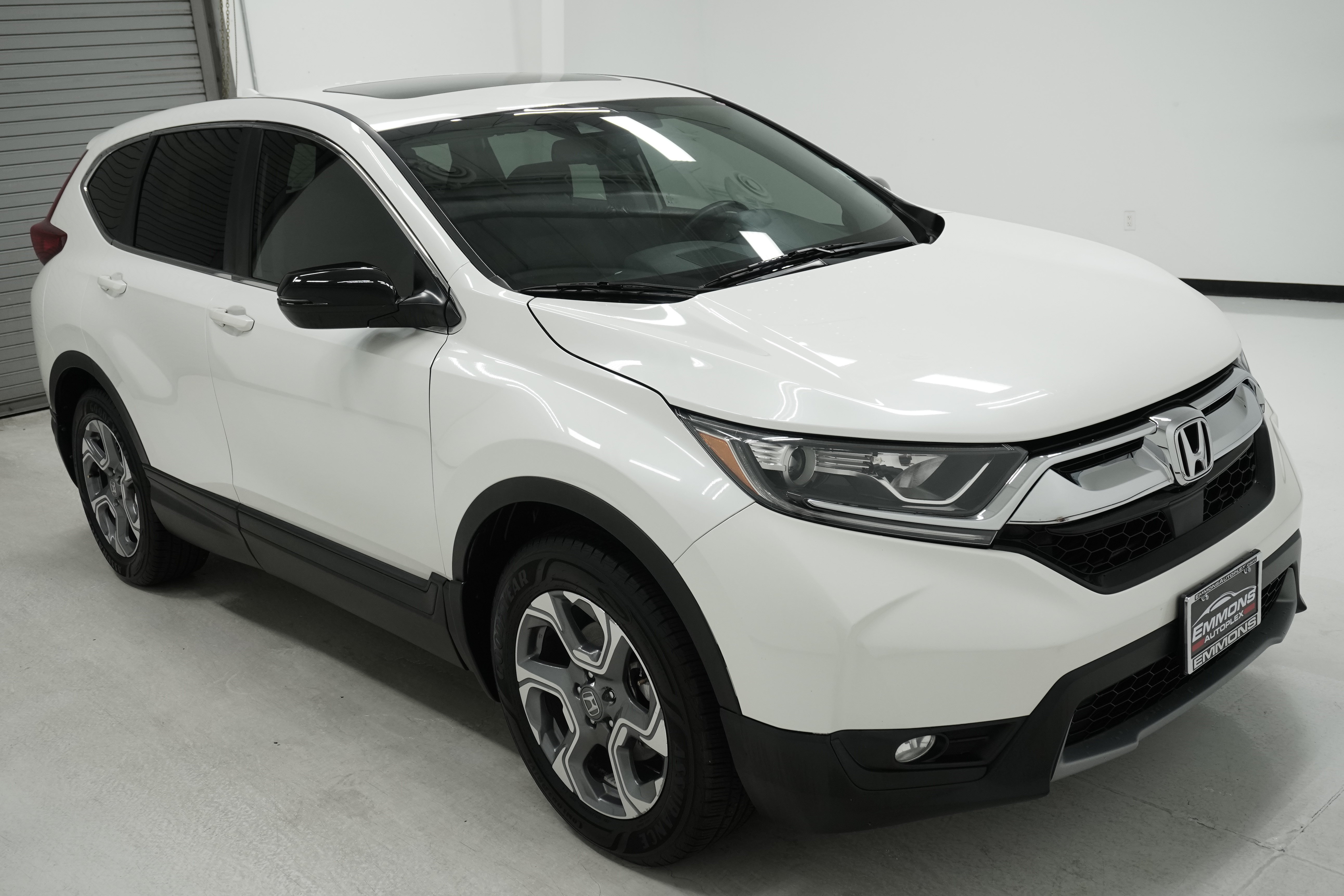 Used 2018 Honda CR-V EX-L image 3