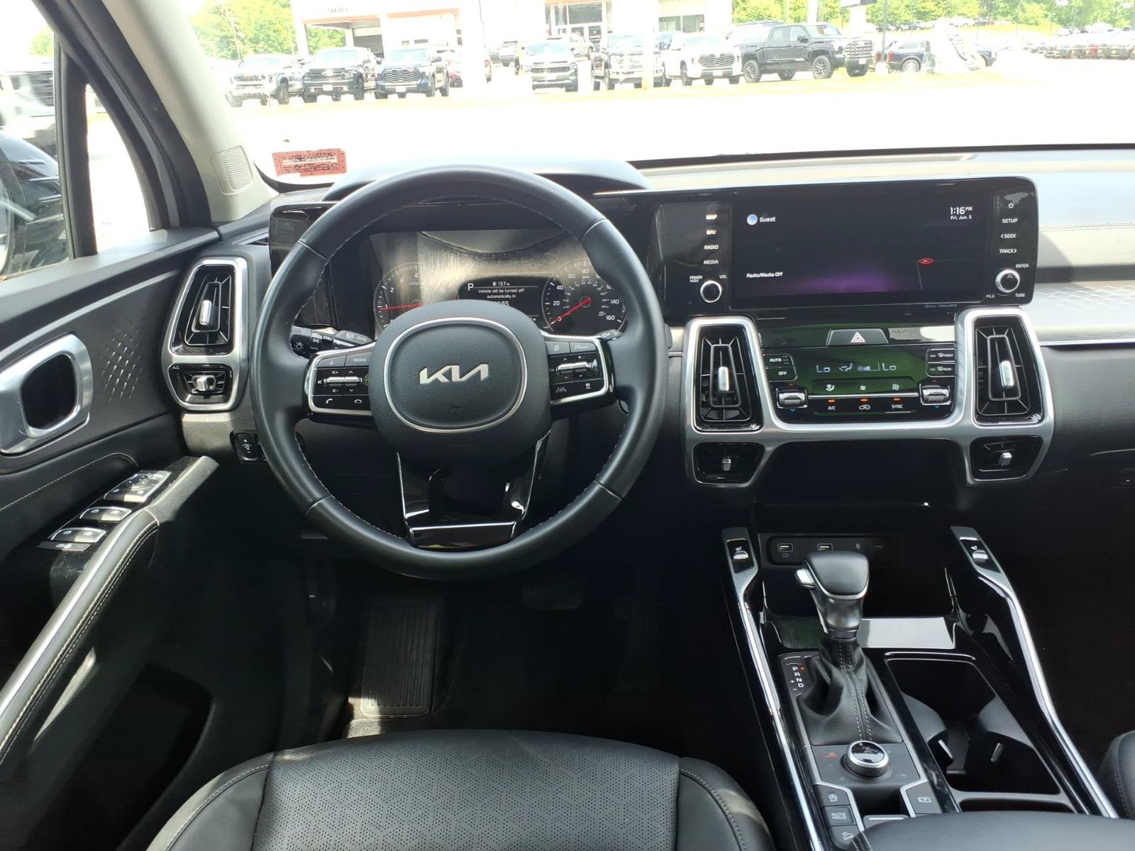 Used 2022 Kia Sorento SX AWD/4WD image 9