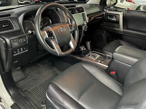 Used 2023 Toyota 4Runner Limited AWD/4WD image 24