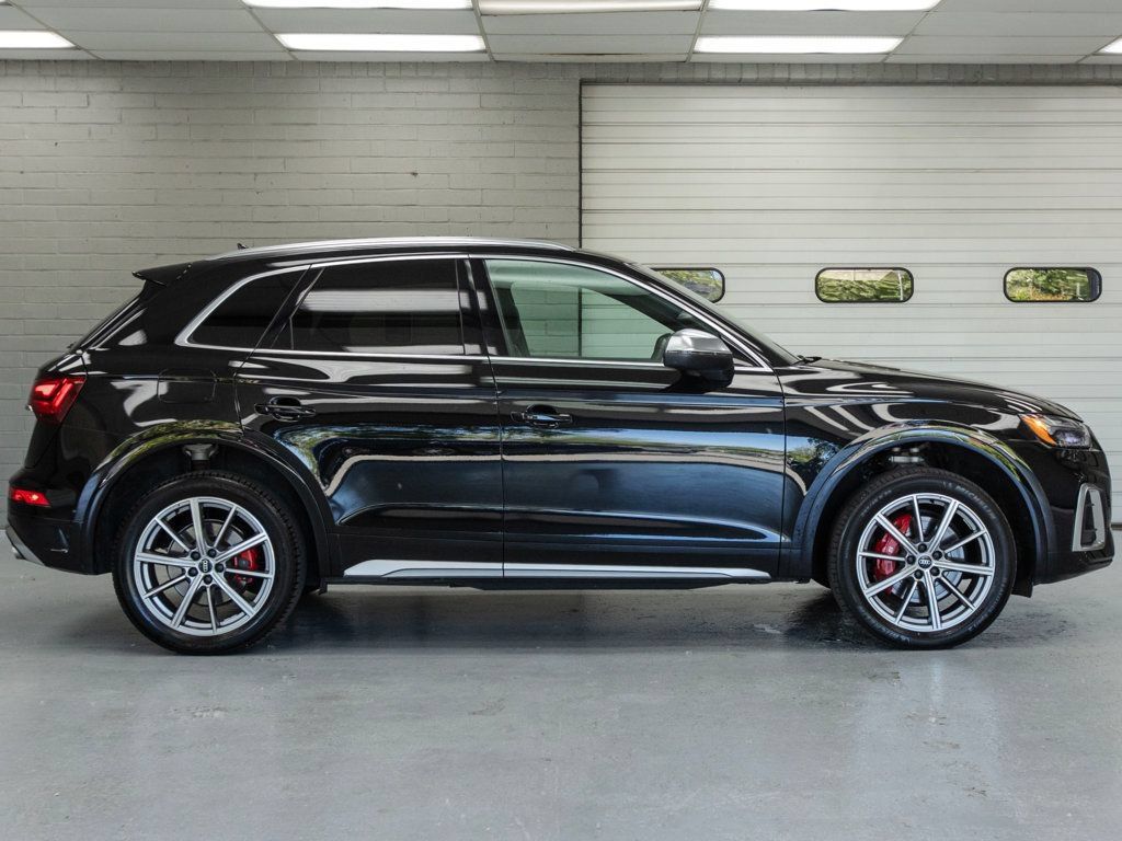 Used 2023 Audi SQ5 Premium Plus w/ Premium Plus Package AWD/4WD image 3