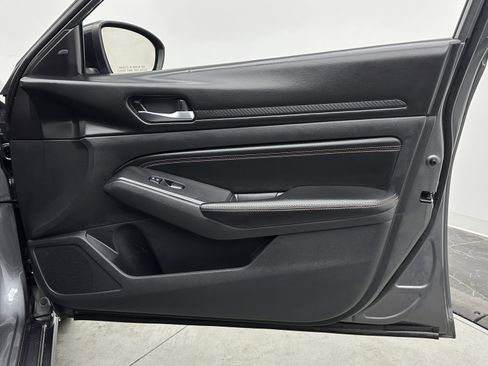 Used 2021 Nissan Altima 2.5 SR image 28