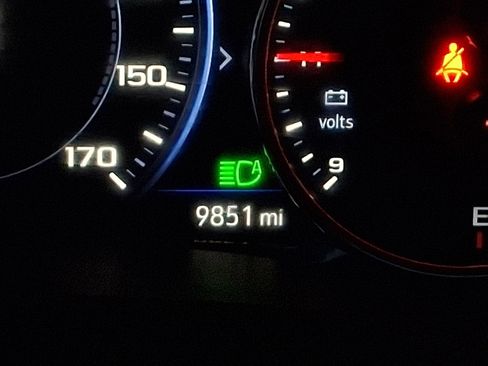 Used 2025 Chevrolet Blazer RS w/ Driver Confidence II Package image 21