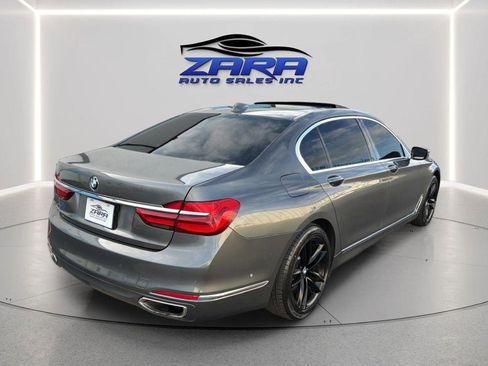 Used 2016 BMW 750i xDrive image 7
