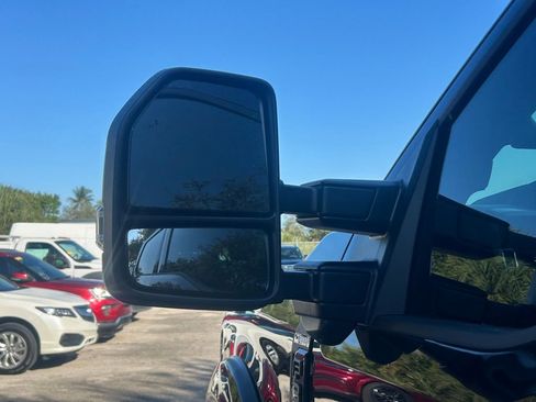 New 2025 Ford F350 Lariat w/ Lariat Ultimate Package image 15