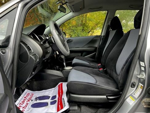 Used 2008 Honda Fit Sport image 13