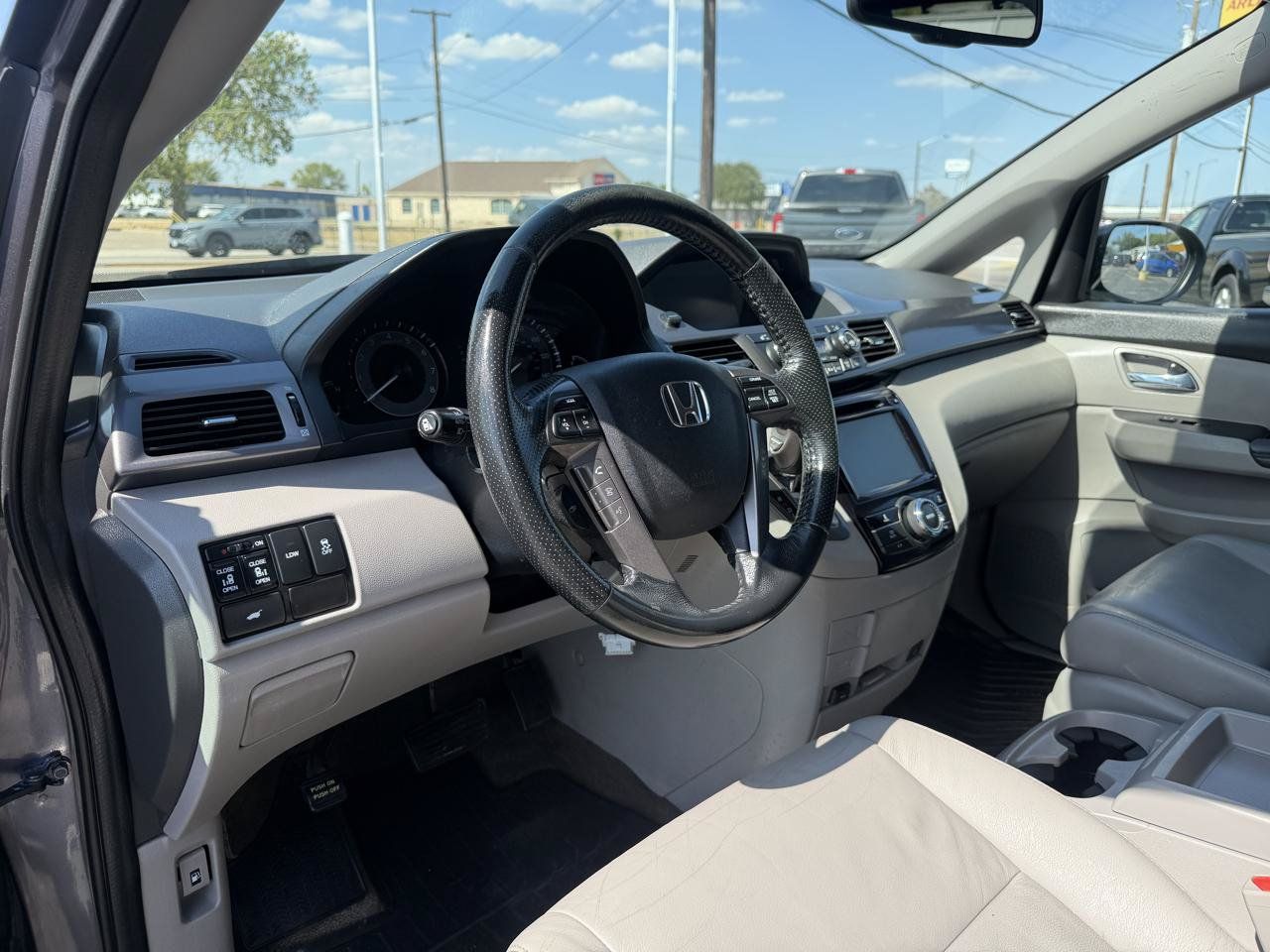 Used 2015 Honda Odyssey EX-L image 9