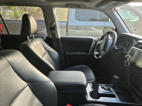 Used 2024 Toyota 4Runner Limited image 5