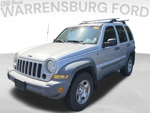 Used 2006 Jeep Liberty Sport AWD/4WD image 3
